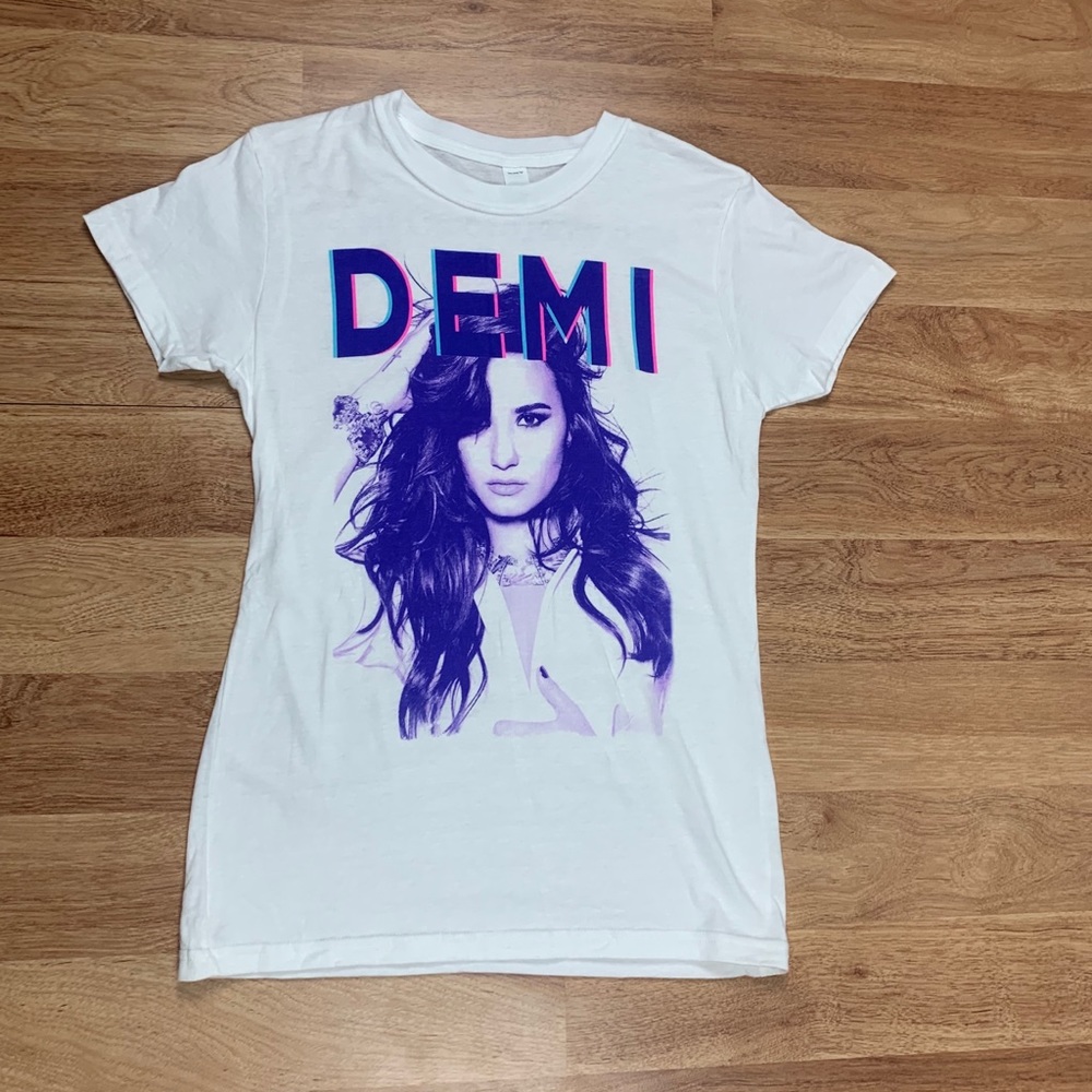 Demi Lovato World Tour 2014 Concert Tour T Shirt Women